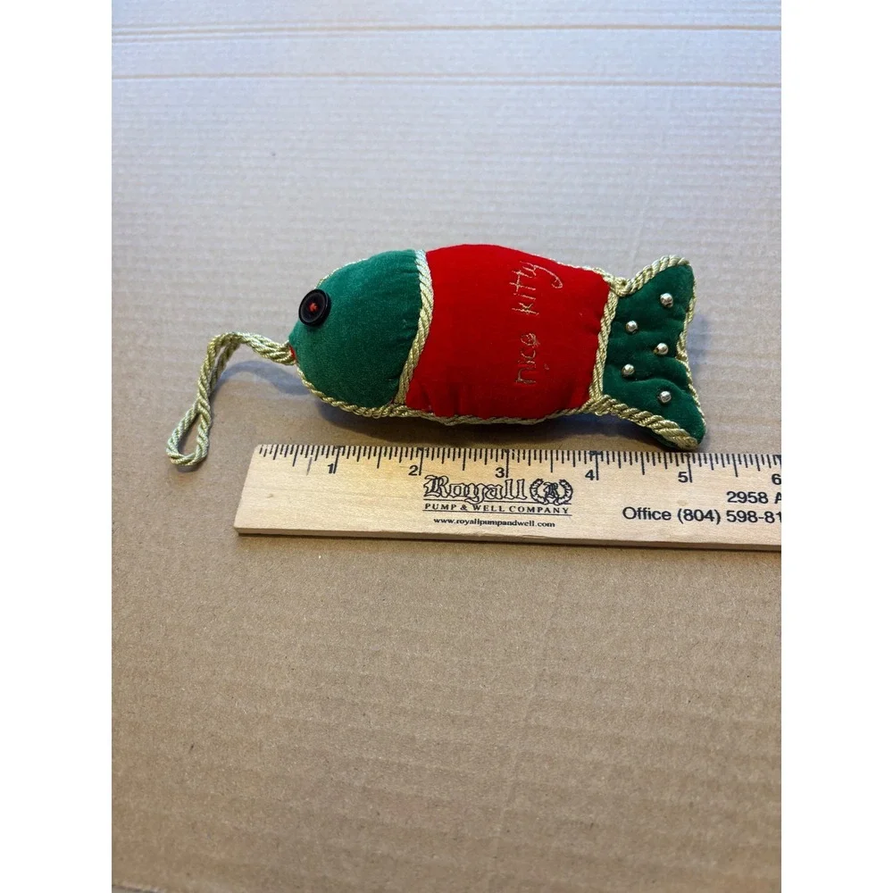 Vintage Fish Kitty Plush Ornament Red Green Gold Cord Cat‎ Toy Holiday Decor